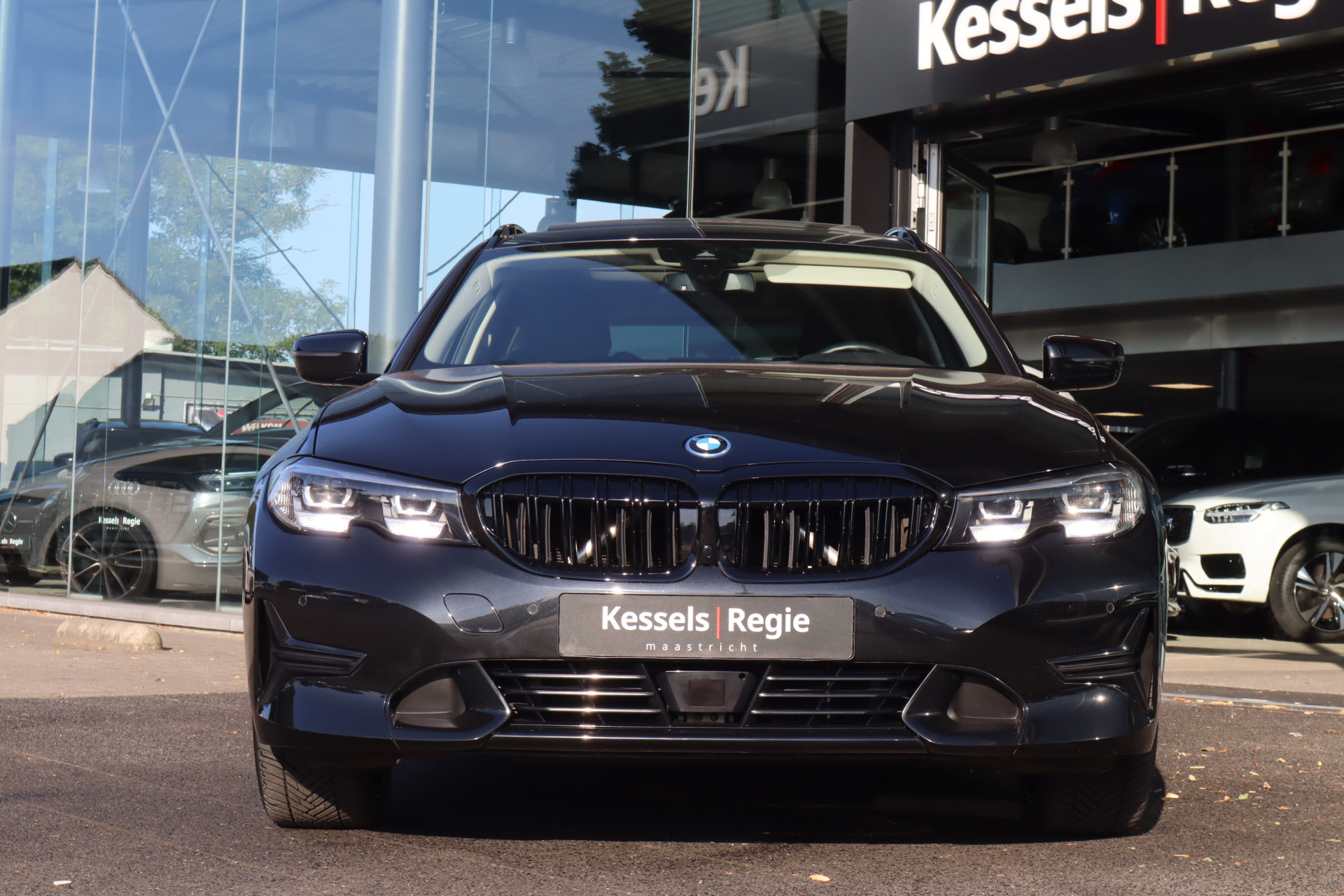 45810192-22.jpg