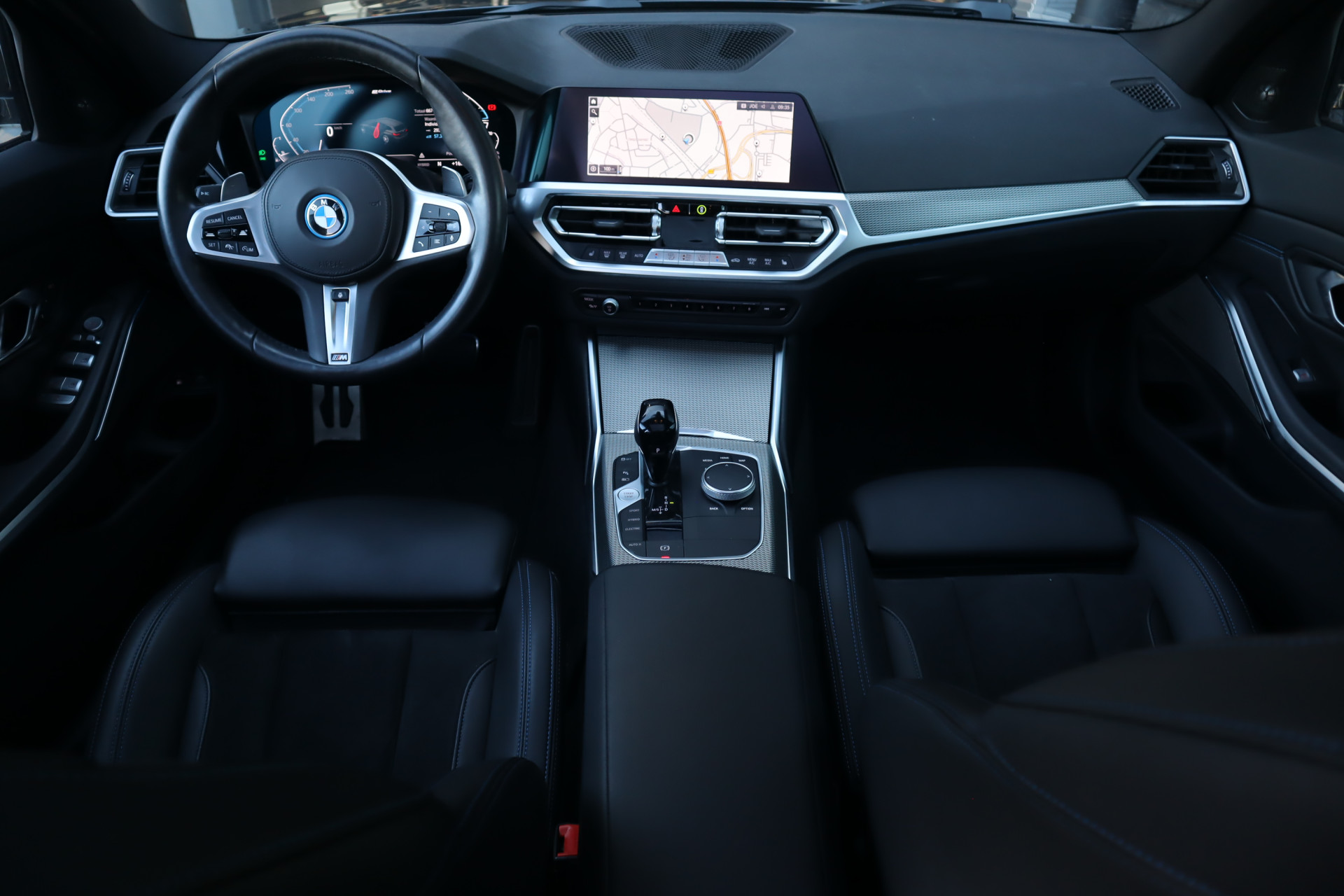 47086901-5.jpg