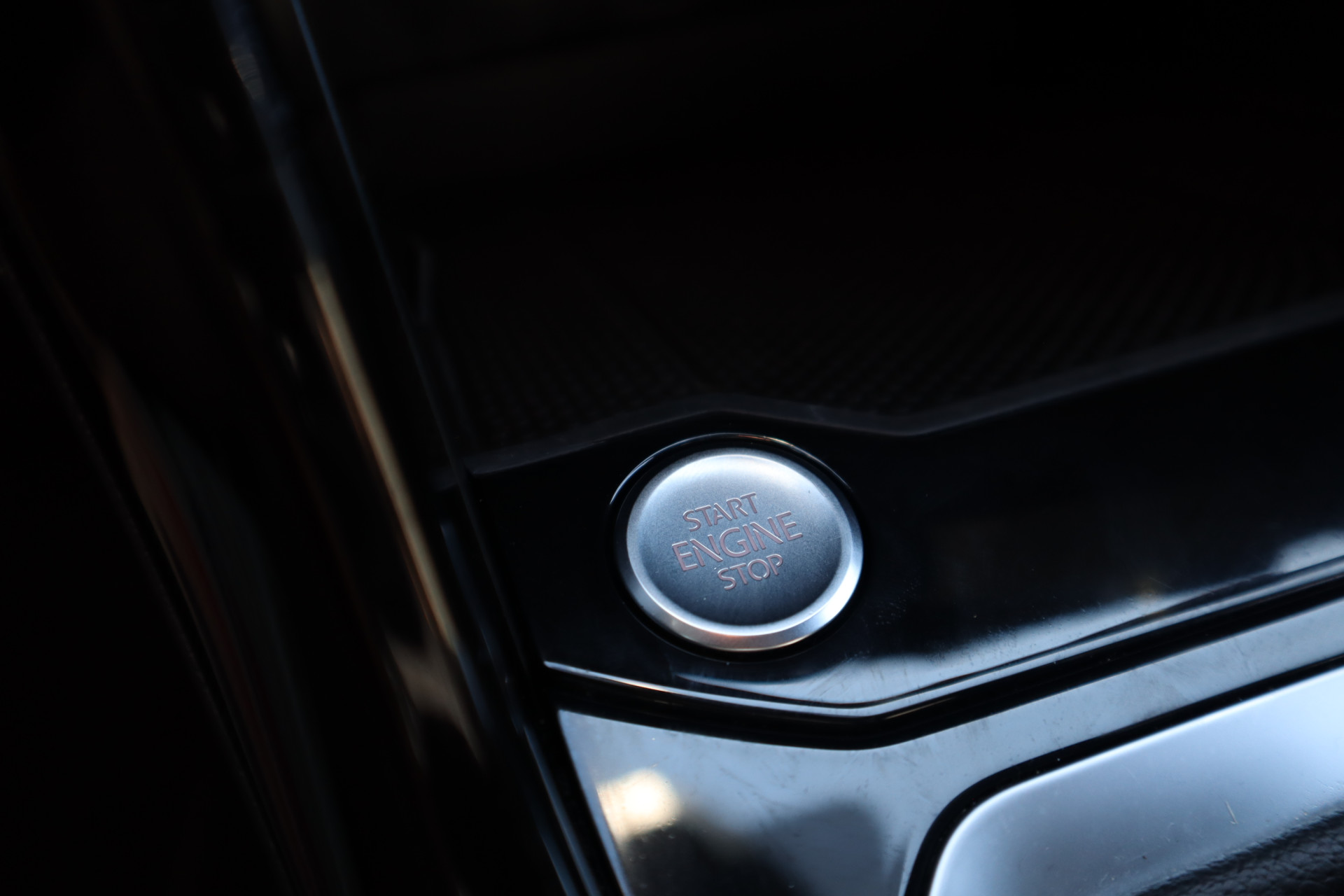 47086909-34.jpg