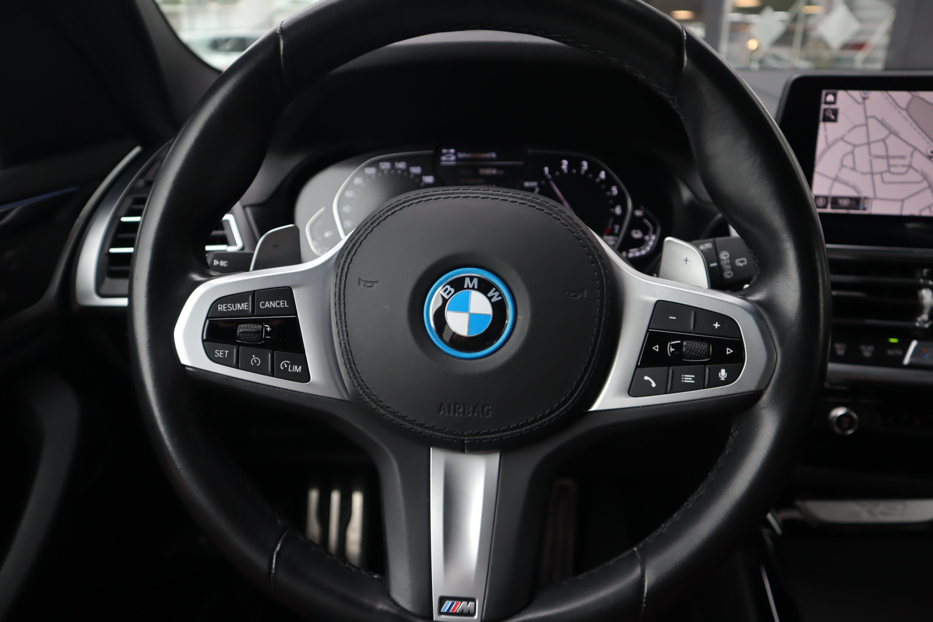 47135338-9.jpg