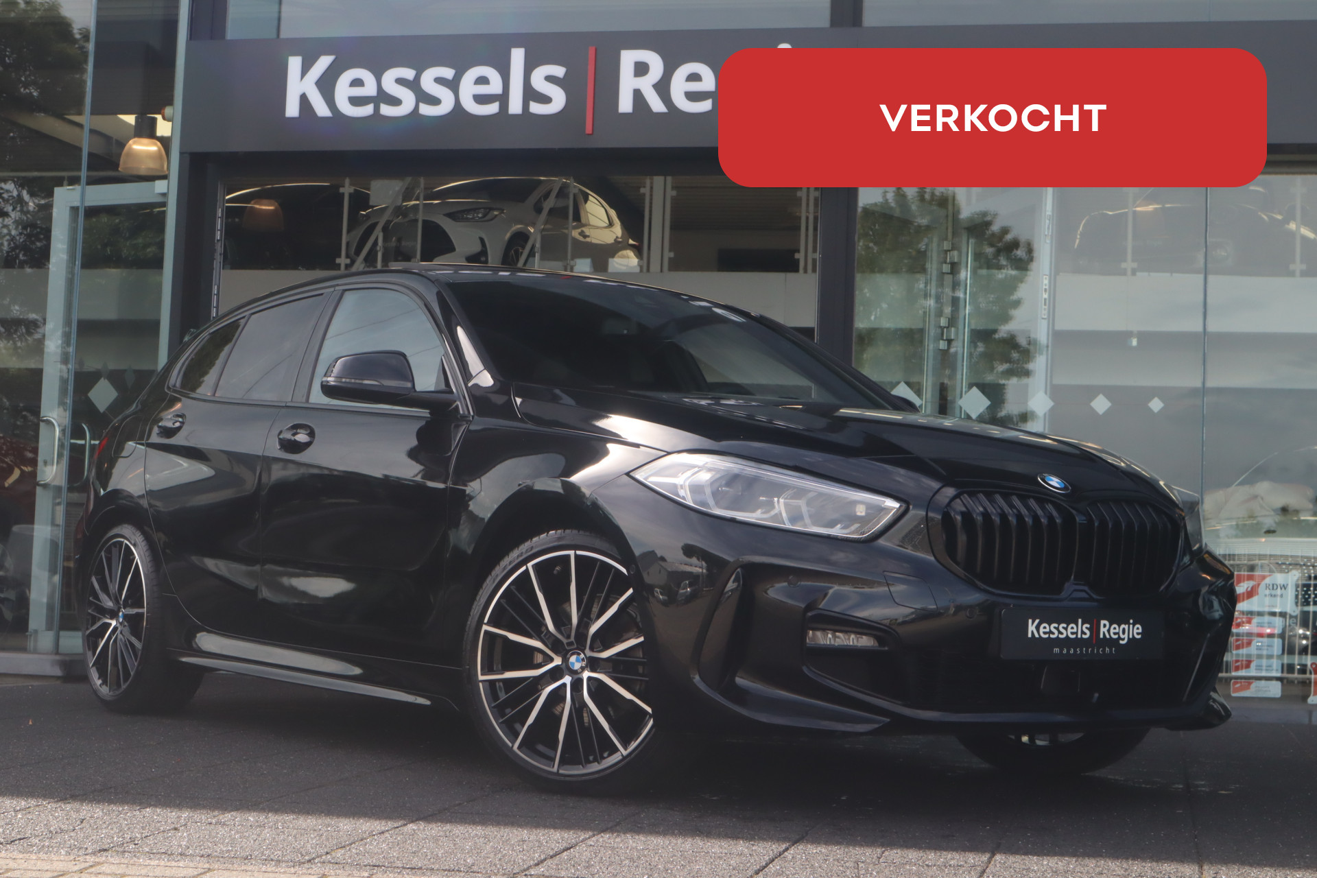 53986113