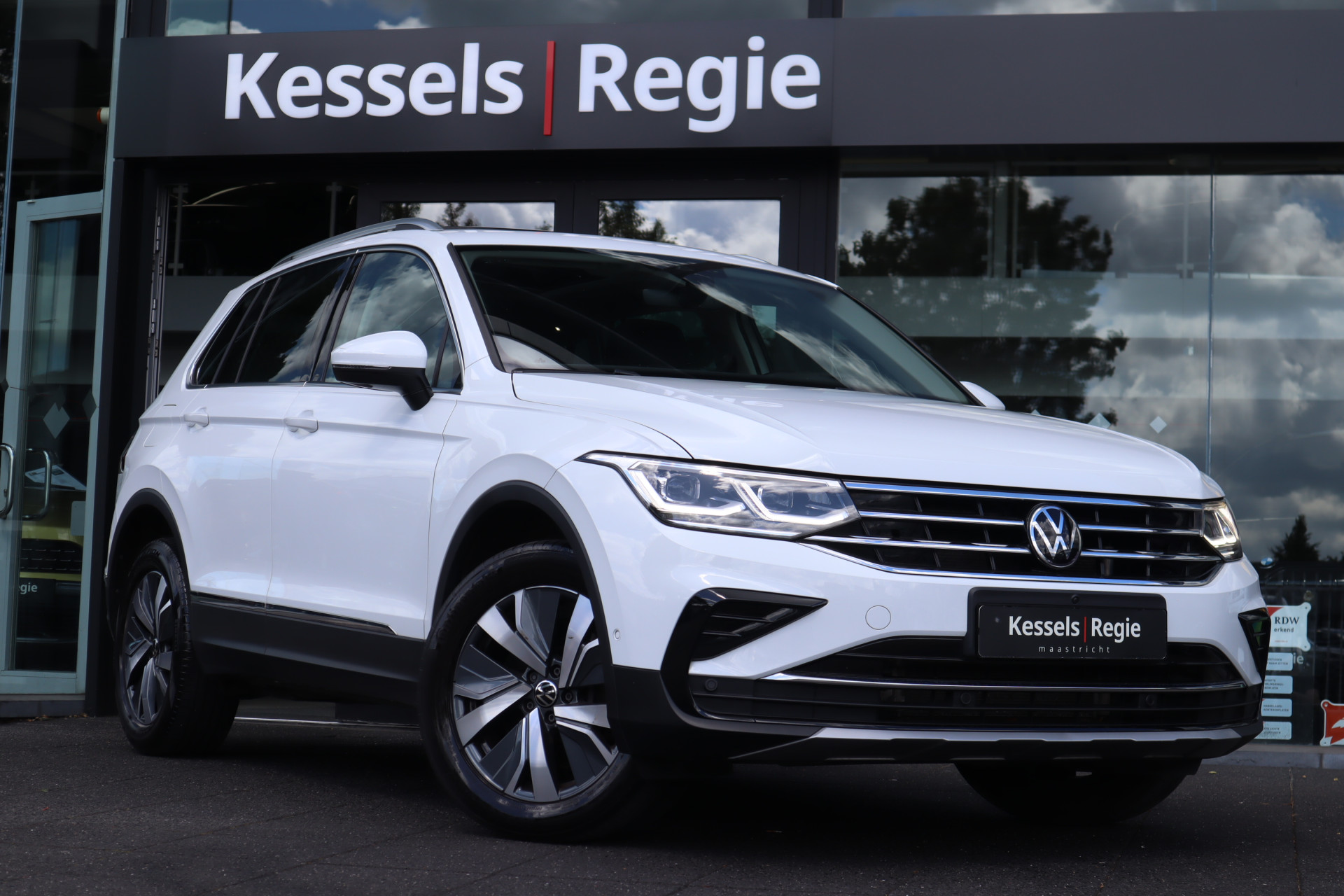 54187200