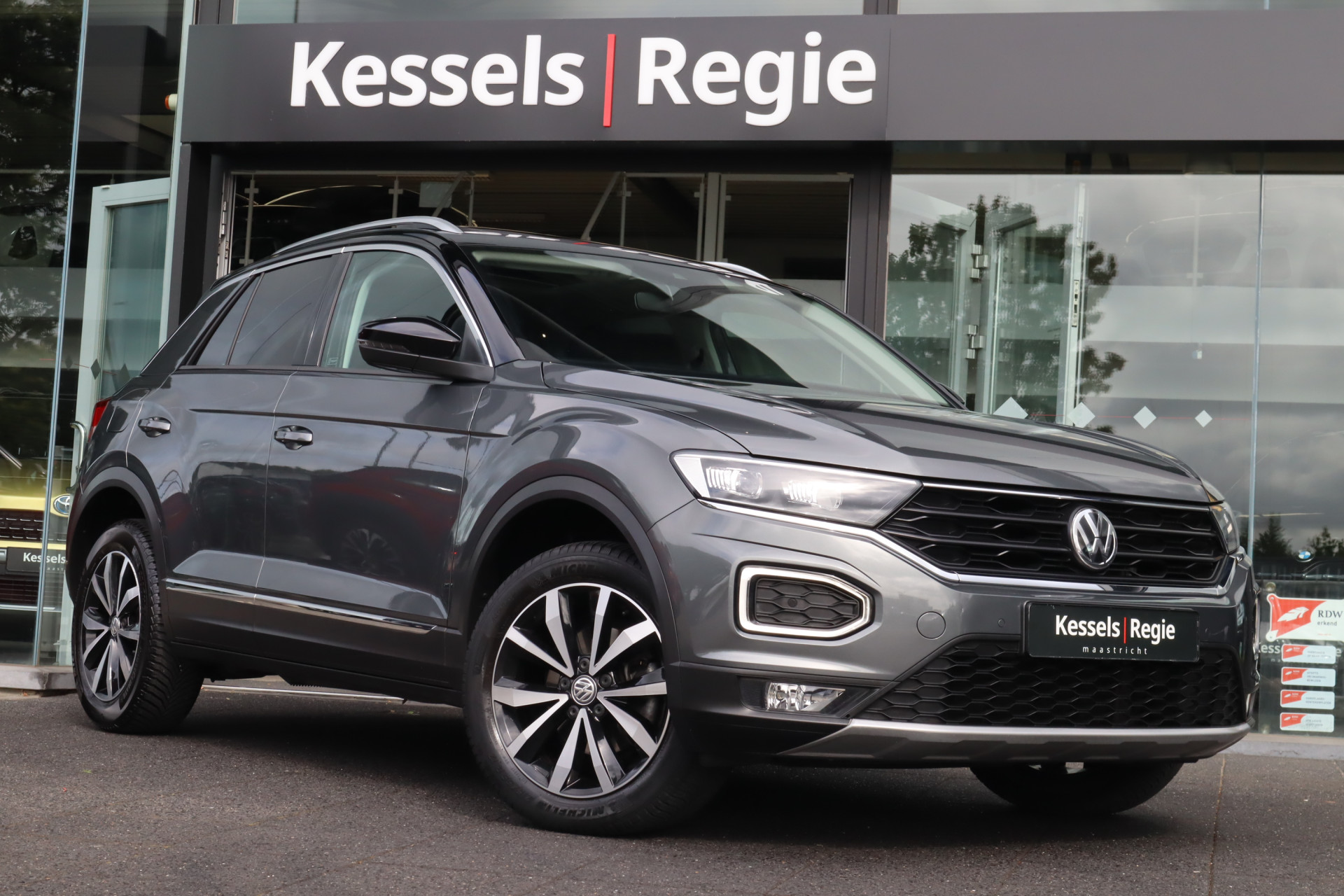 54214167