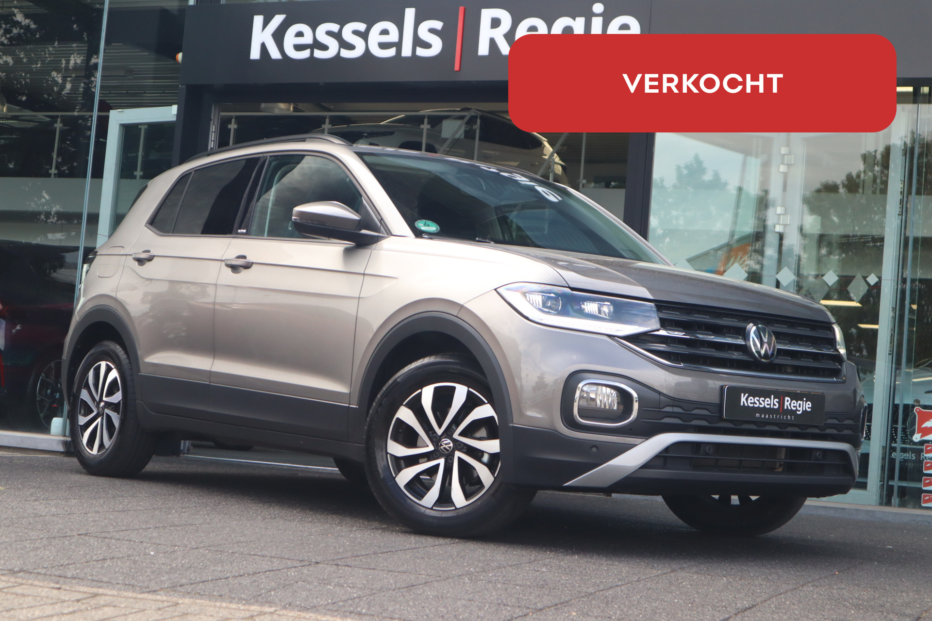 56201940
